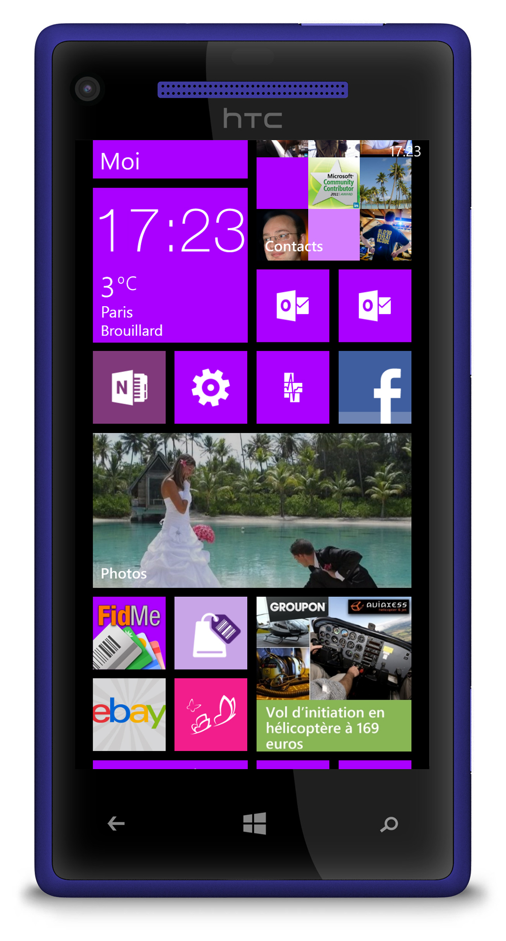 05415245-photo-htc-windows-phone-8x-face