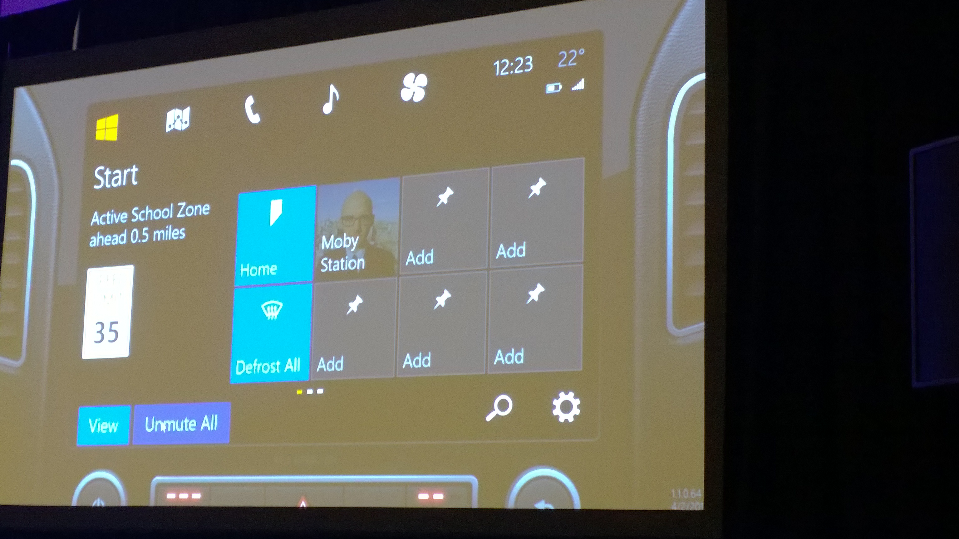 Windows Embedded Automotive Concept 2
